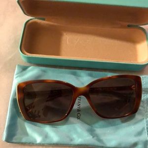 Tiffany & Co sunglasses excellent condition